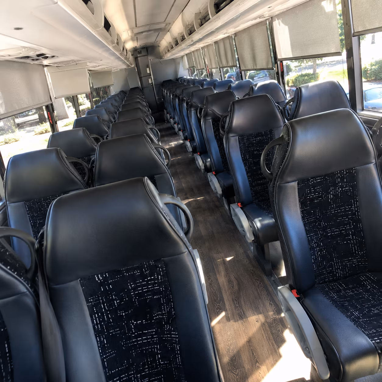 charter bus and shuttle service to okc will rogers international airport okc