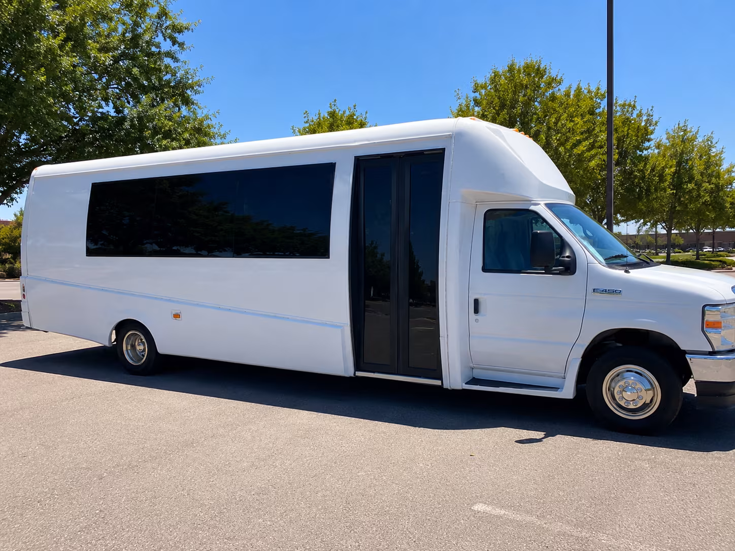 edmond quinceanera sweet 16 party bus rental