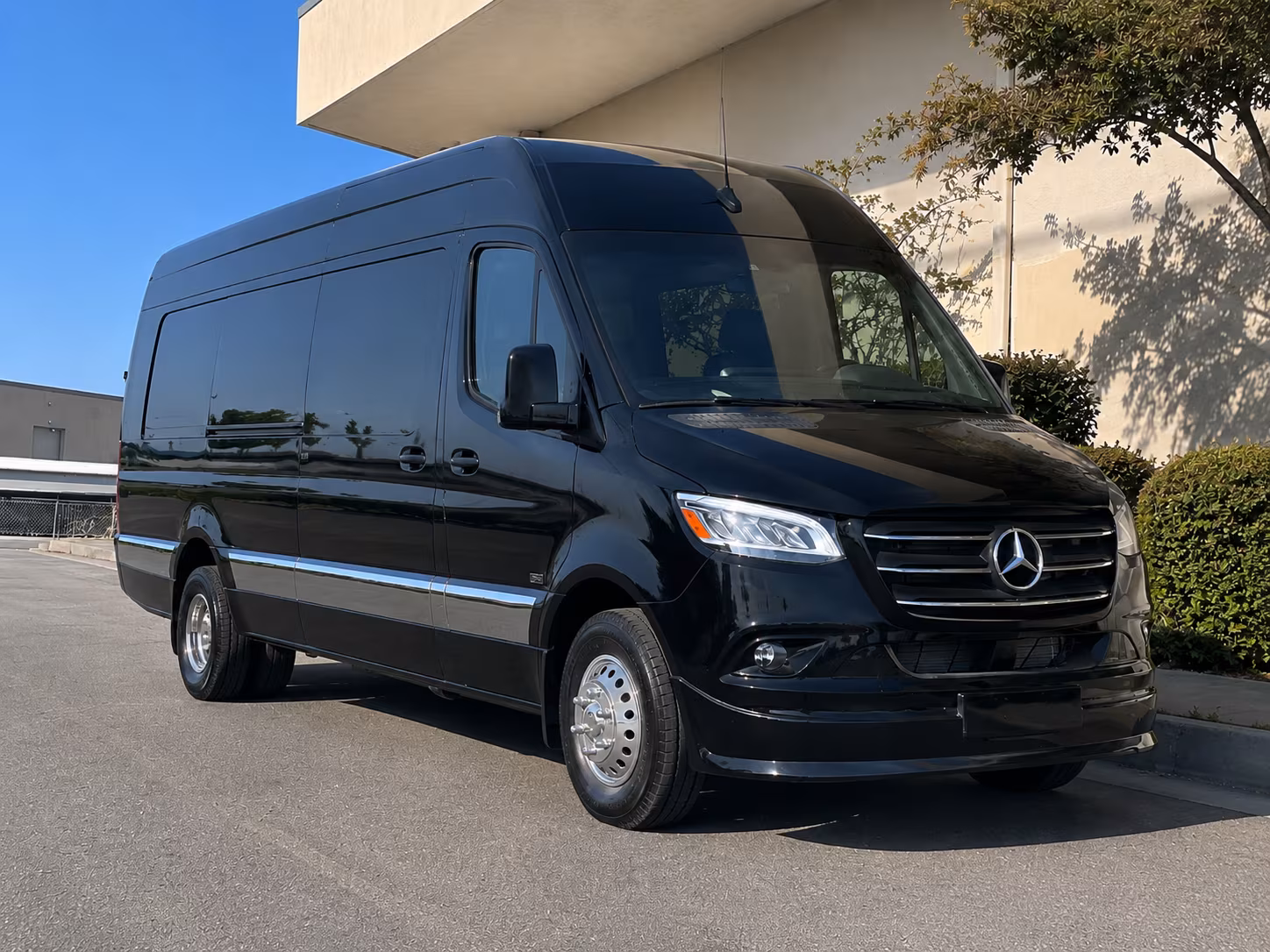 find transportation for your next convention or trade show 4